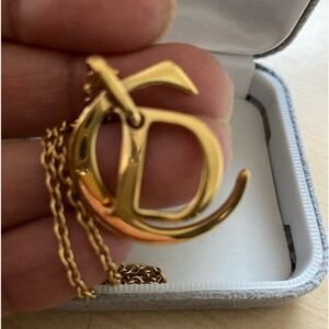 CHRISTIAN DIOR GOLD NECKLACE